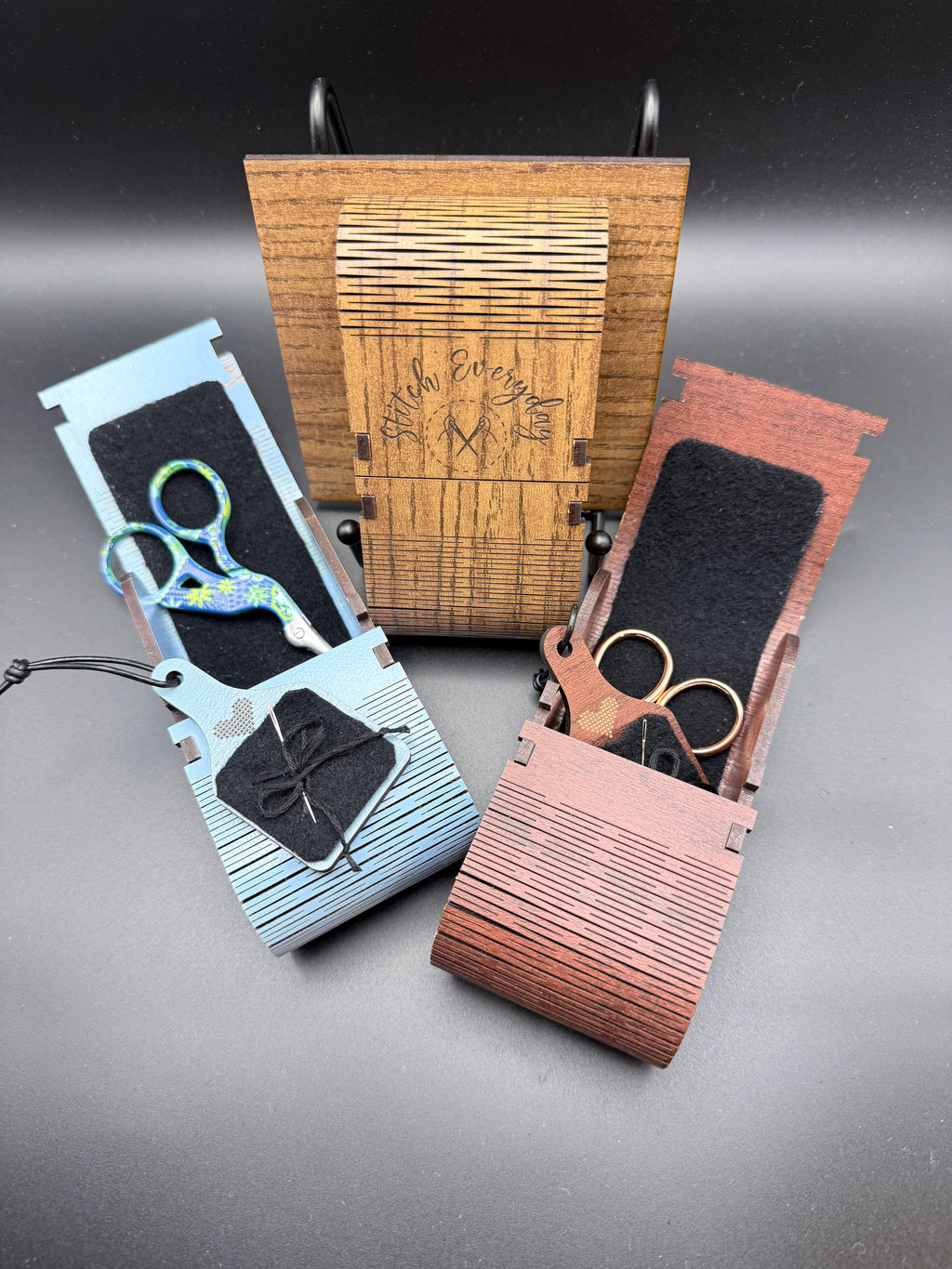 The Oval Stitch Box