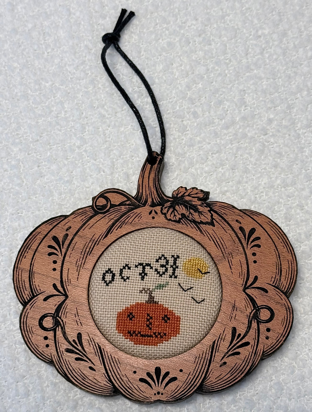 The Finisher's Keepsake  Seasonal Ornament Frames