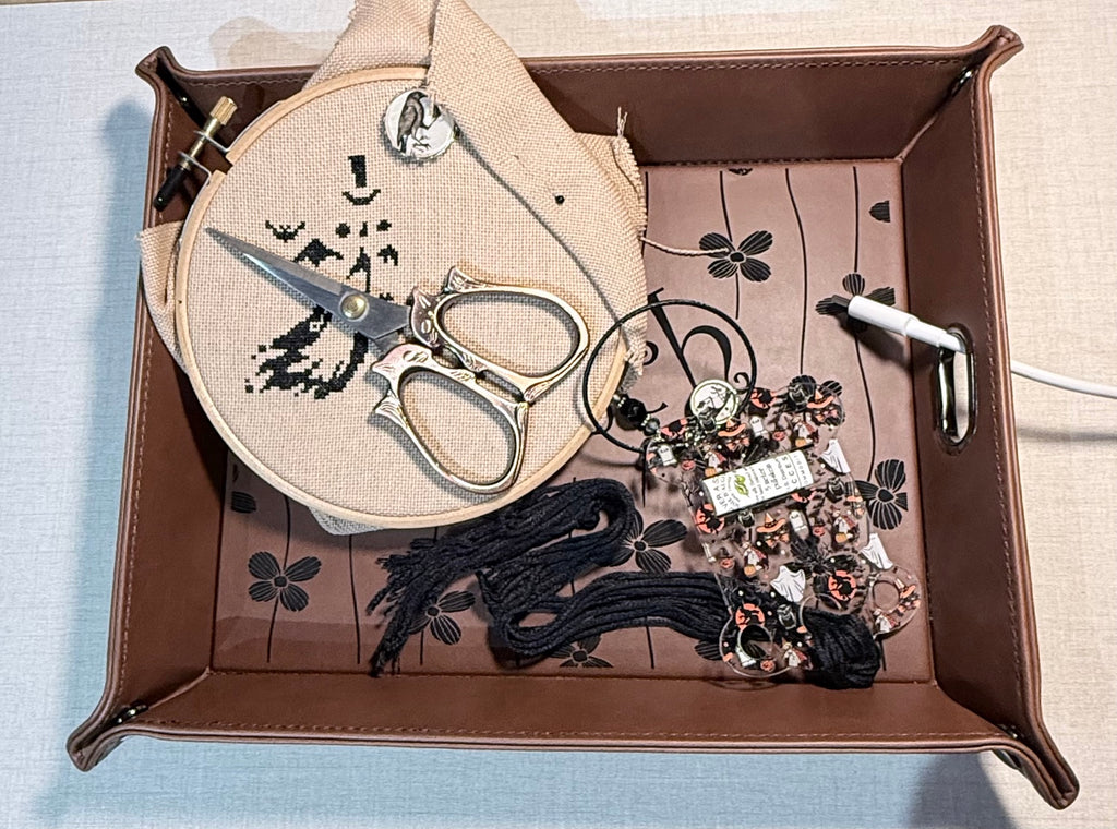 Stitch Valet Tray